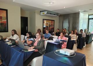 Minsa impulsa transformación digital con capacitación en Power BI para personal de registros y estadísticas de salud