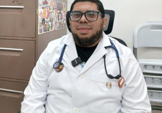 Minsa alerta sobre los riesgos de la automedicación infantil y exhorta a buscar atención médica oportuna ante síntomas de resfriado