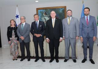  Minsa participa en feria del Día Mundial de la Salud Mental