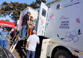 Amor sobre ruedas en San Lorenzo Chiriquí