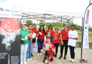 Promueven  prevención y el autocuidado en el mes del Corazón durante feria de salud