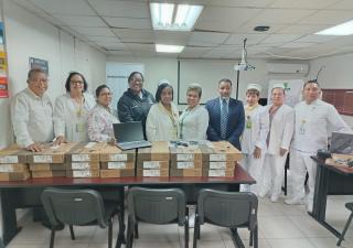 Equipos tecnológicos fortalecen el trabajo de Enfermería en la Región Metropolitana de Salud