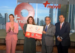 Minsa participa en el lanzamiento de la tarjeta telefónica de la Cinta Rosada y Celeste para promover la prevención del cáncer