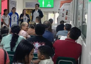 Región Metropolitana intensifica acciones de prevención con educación familiar y refuerzo de la vacunación