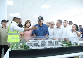 Presidente Mulino supervisa avances del Hospital Aquilino Tejeira, obra clave para fortalecer la salud pública en provincias centrales