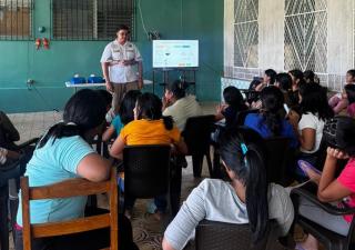 Capacitan  a niñas del Hogar Santa Isabel en primeros auxilios 