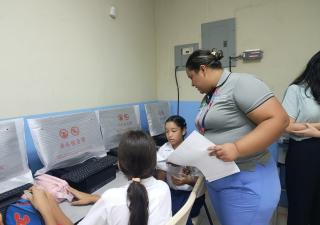 Minsa Los Santos fortalece acciones de prevención contra el dengue en la escuela de Llano Largo