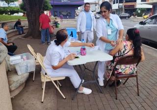 Minsa Chiriquí continúa campaña de vacunación en centros comerciales y parques