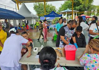 Minsa Panamá Este fortalece la prevención en adultos y adultos mayores durante feria interinstitucional