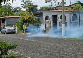 Centro de Salud de Kuna Nega fortalece operativo de vigilancia y nebulización para proteger a la comunidad