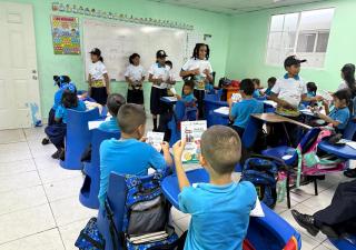 Región de Salud Panamá Este fortalece la prevención en escuelas con el grupo "Caza Mosquito" 