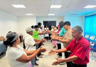 Minsa promueve la  importancia del rol de los adultos mayores en las familias de Colón
