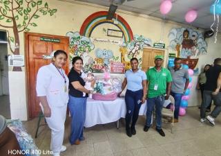 Madres de El Chorrillo reciben orientación y apoyo durante la Semana Mundial de la Lactancia Materna