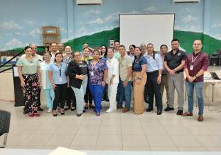 Minsa y Meduca articulan estrategias para prevenir el consumo de tabaco  en estudiantes de Los Santos