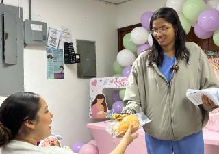 Centro de Salud de Río Abajo promueve la lactancia materna en mujeres  embarazadas