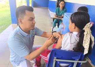 Minsa atiende escuelas de la Costa Abajo de Colón por medio de programa escolar