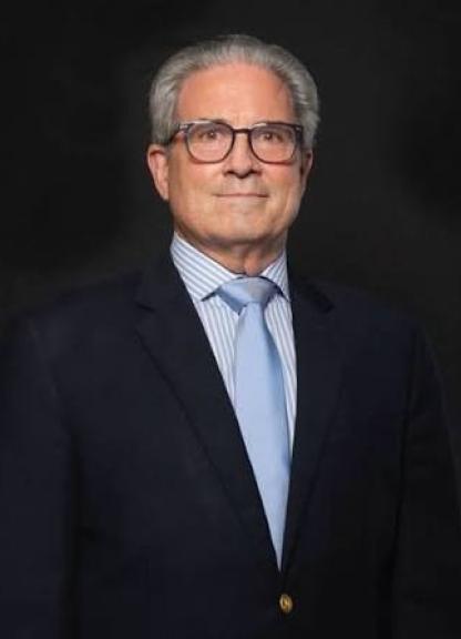 Dr. Fernando Boyd Galindo